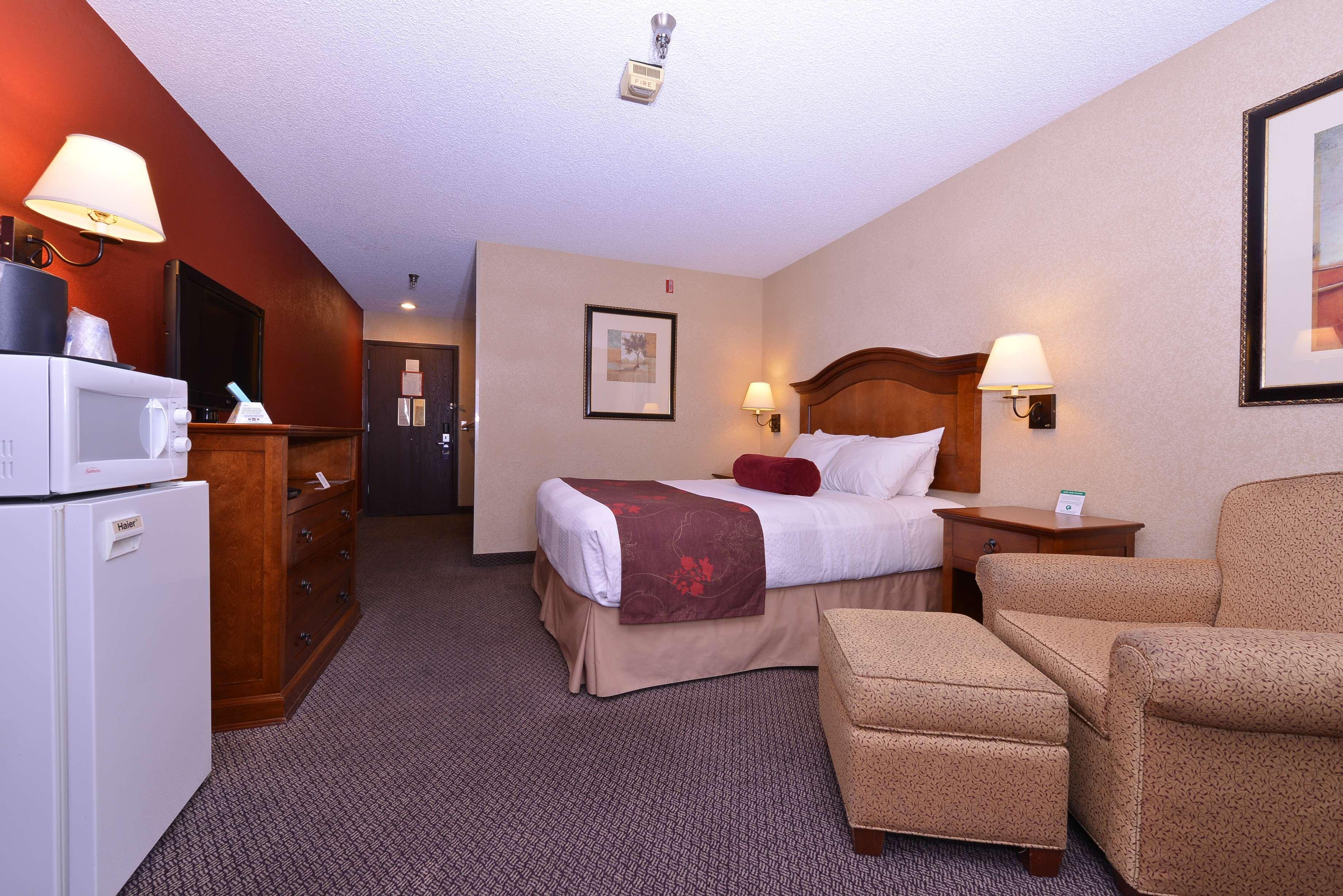 Best Western Plus Rama Inn Redmond Eksteriør billede