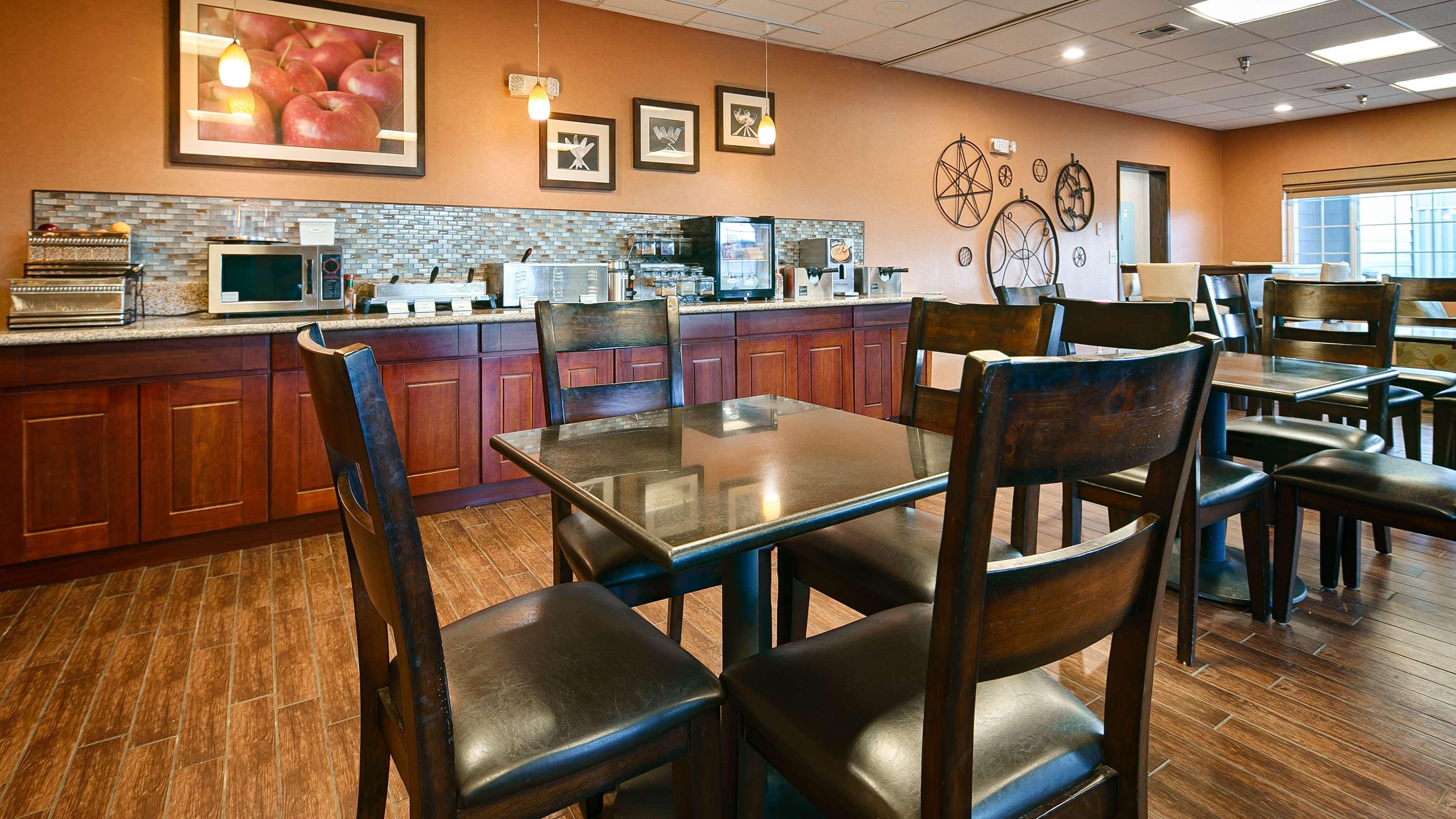 Best Western Plus Rama Inn Redmond Eksteriør billede