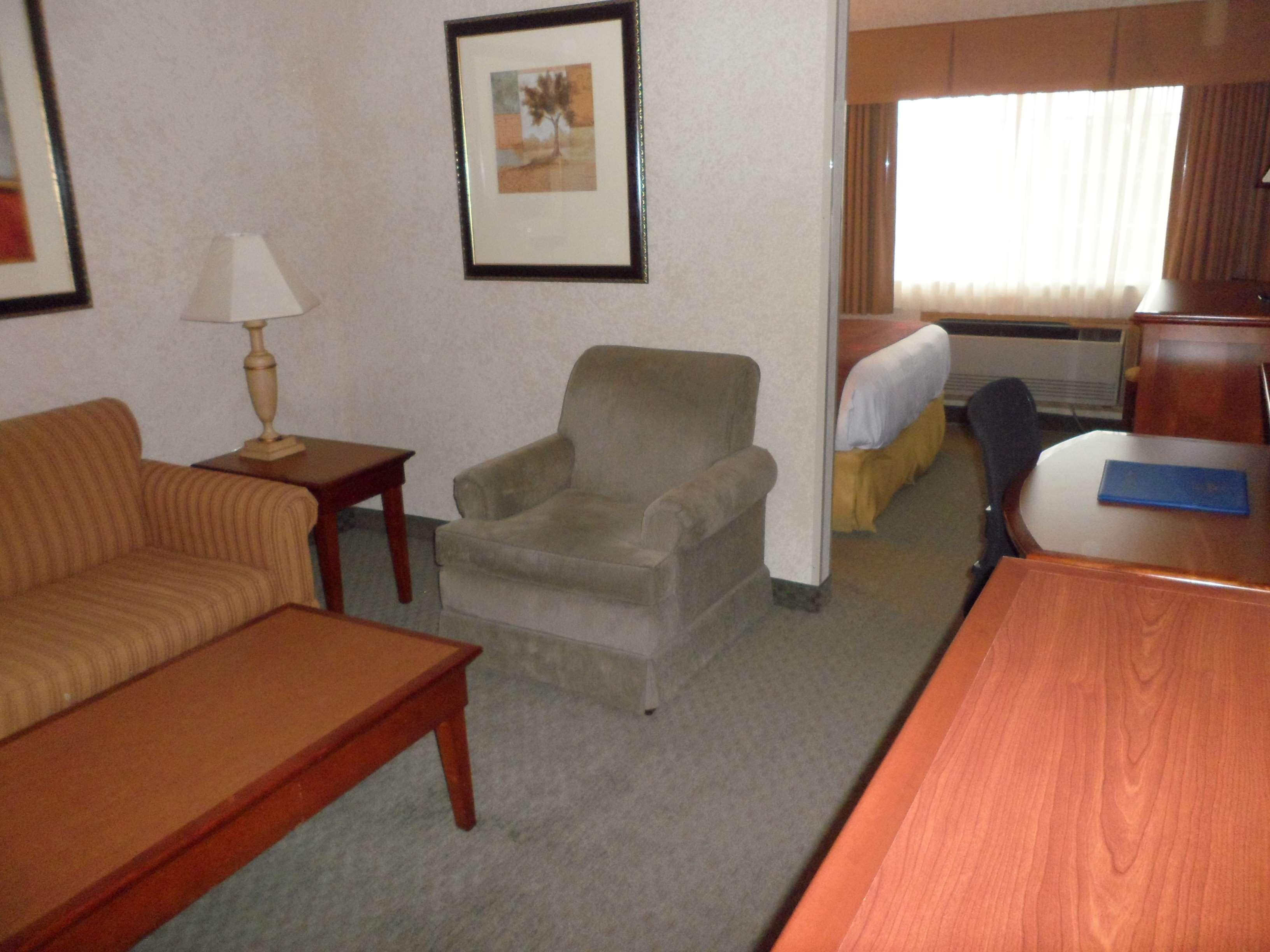 Best Western Plus Rama Inn Redmond Eksteriør billede