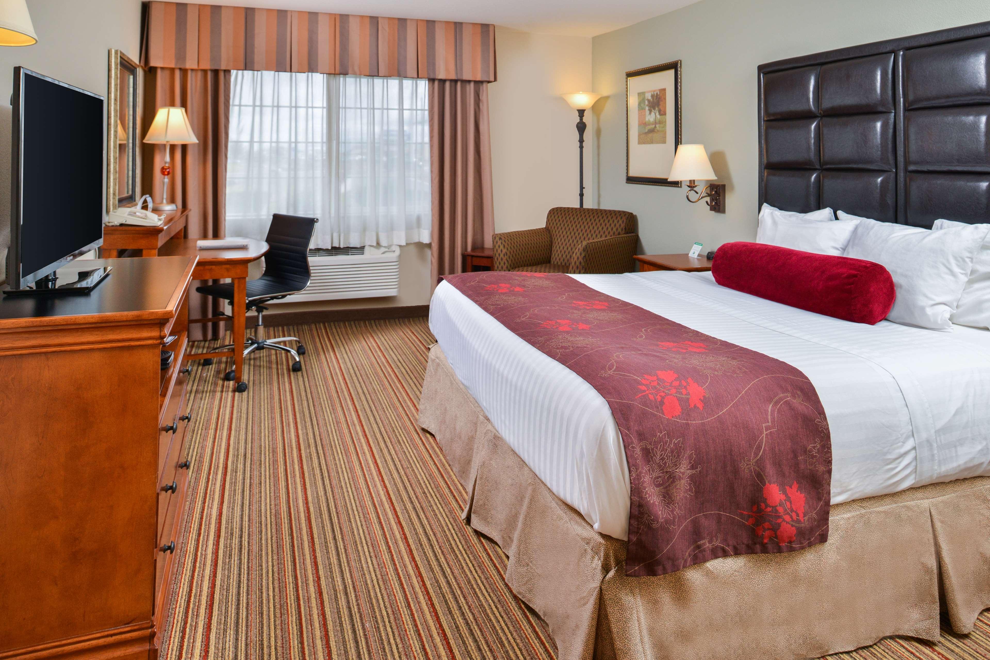 Best Western Plus Rama Inn Redmond Eksteriør billede