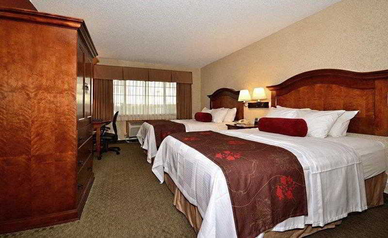Best Western Plus Rama Inn Redmond Eksteriør billede