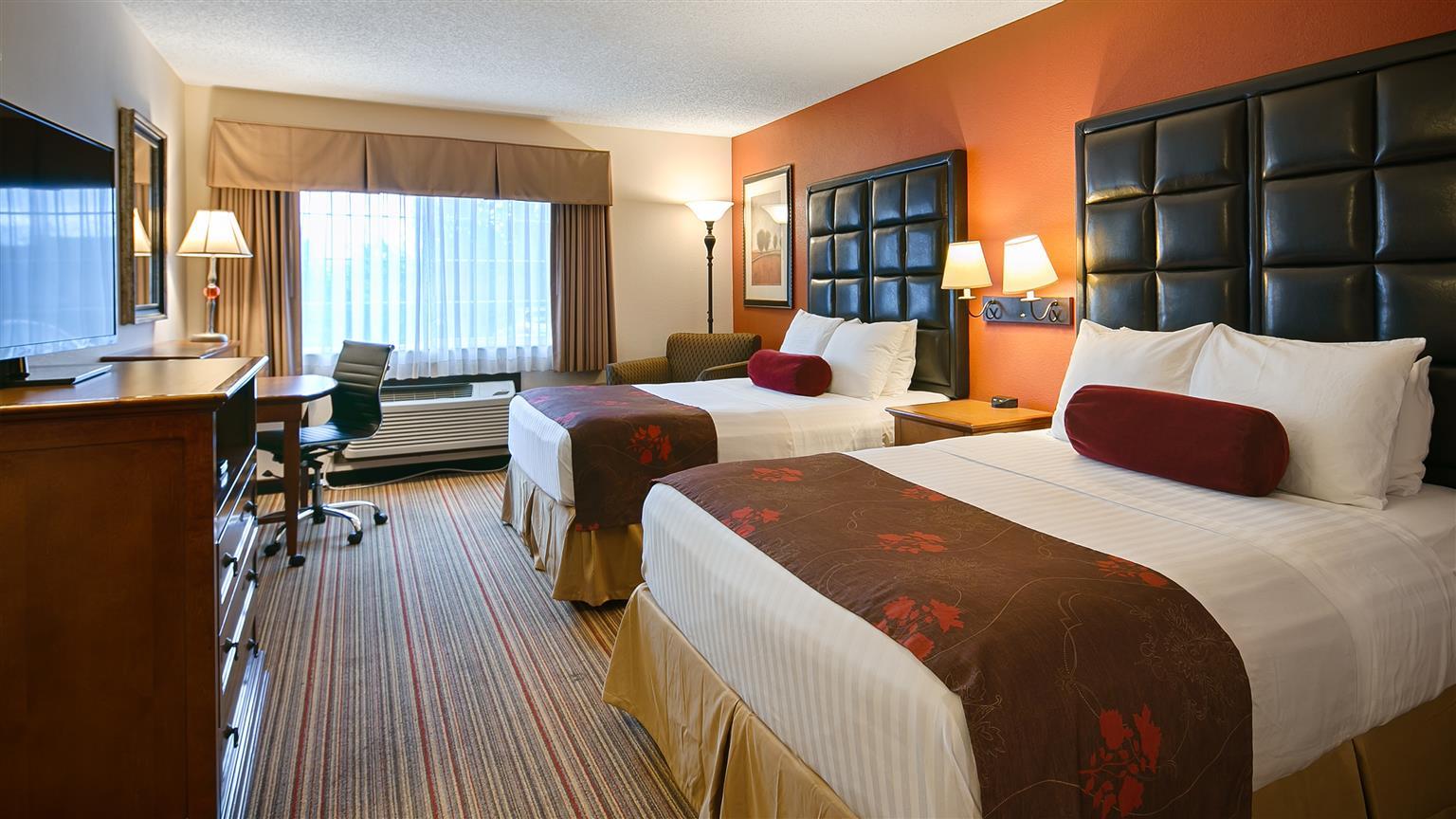 Best Western Plus Rama Inn Redmond Eksteriør billede